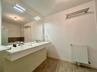  Appartement � vendre 4 pi�ces 83 m�