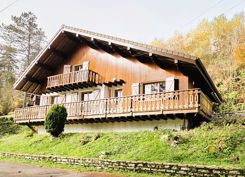   MAISON 6 PIECES 123 m� SUR TERRAIN DE 9.9 ARES 349000 EUROS Maison - 6 pi�ce(s) - 123 m�