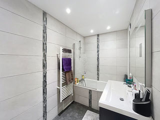  Appartement � vendre 5 pi�ces 93 m�