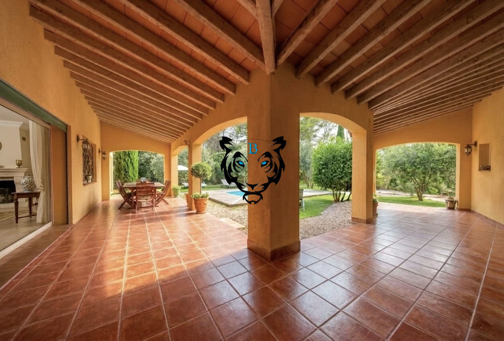 � vendre  Maison La Motte (83920)