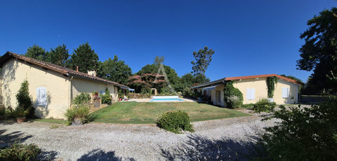   Villeneuve de Marsan Maison - 8 pi�ce(s) - 161 m�