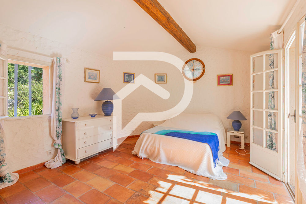 � vendre  Maison Grimaud (83310)