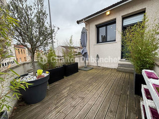  Appartement � louer 3 pi�ces 86 m�