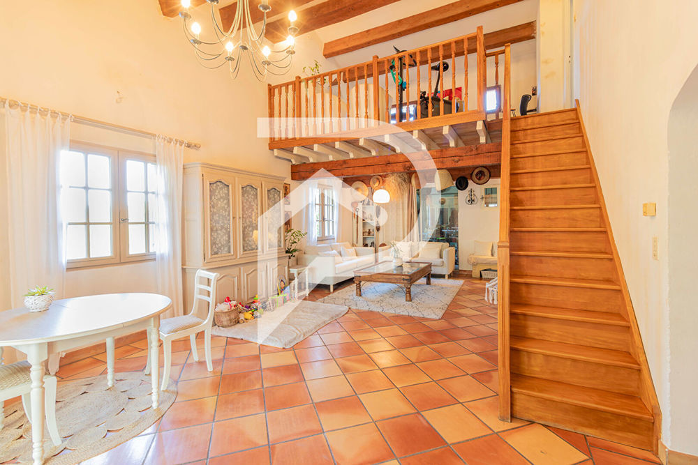 � vendre  Maison Auriol (13390)