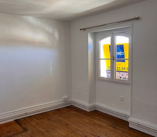  Appartement � louer 3 pi�ces 77 m�