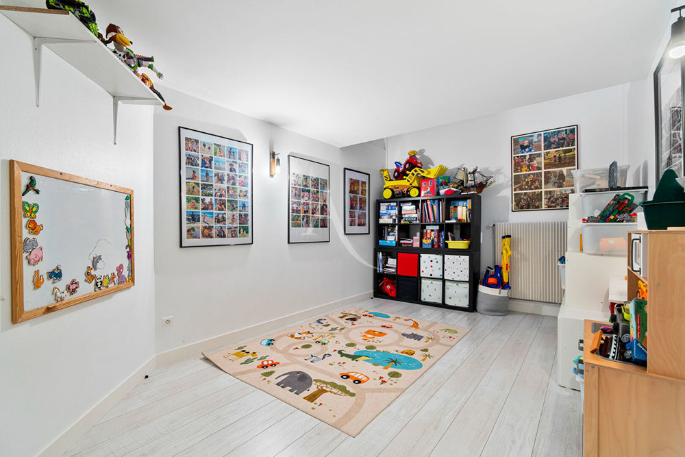 � vendre  Maison Suresnes (92150)