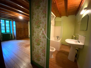  Maison � vendre 8 pi�ces 340 m�