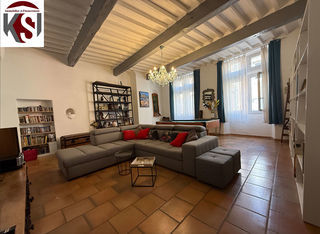  Maison � vendre 6 pi�ces 244 m�