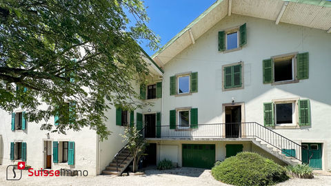   Ensemble de deux maison 11 pi�ce(s) 335 m2 Maison - 12 pi�ce(s) - 373 m�