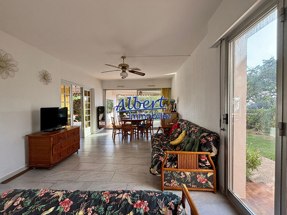 � vendre  Appartement Sanary-sur-Mer (83110)