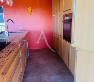  Appartement � louer 5 pi�ces 100 m�