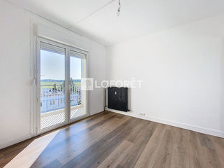  Appartement � vendre 5 pi�ces 77 m�