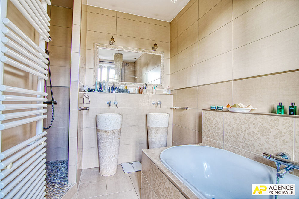 � vendre  Maison Versailles (78000)