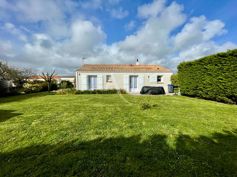   Maison de plain-pied � Saint Michel-en-l'Herm Maison - 3 pi�ce(s) - 73 m�