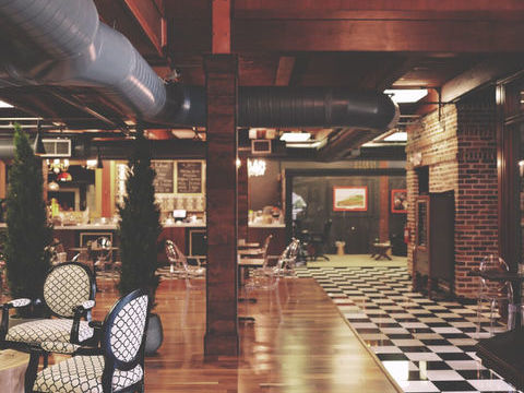 &Agrave; vendre fonds de commerce de bar restaurant dans environnement rare 163500 31000 Toulouse