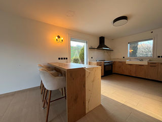  Maison � louer 6 pi�ces 147 m�