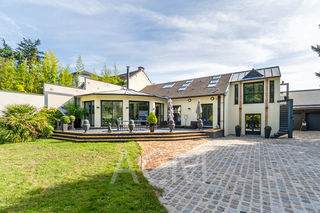  Maison � vendre 8 pi�ces 265 m�