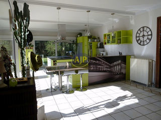  Maison � vendre 12 pi�ces 320 m�