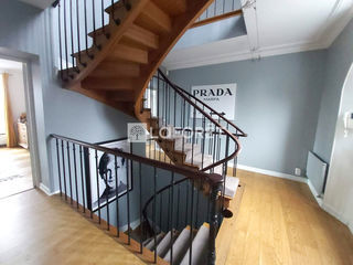  Maison � vendre 10 pi�ces 219 m�