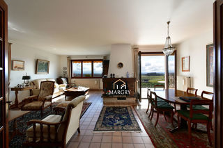  Maison � vendre 6 pi�ces 218 m�