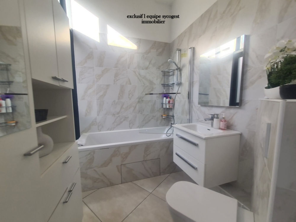 � vendre  Maison Les Lilas (93260)