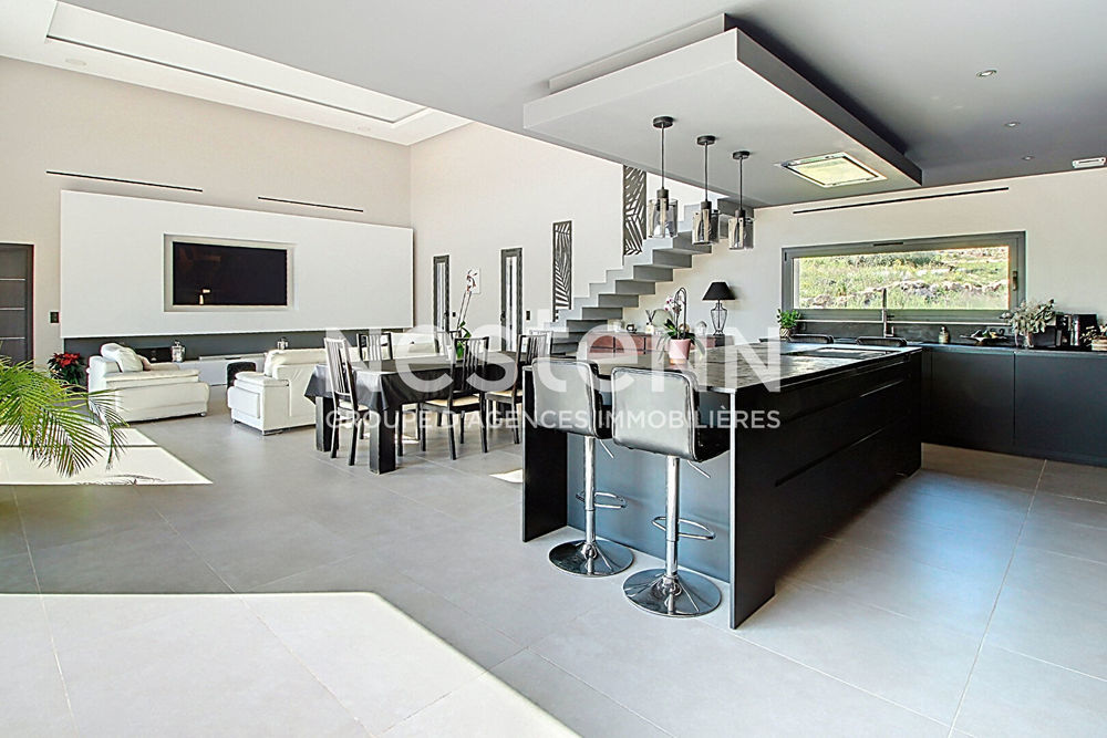 � vendre  Maison Lorgues (83510)