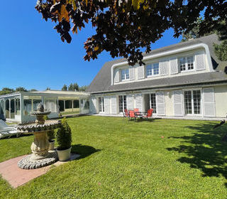  Maison � vendre 8 pi�ces 222 m�