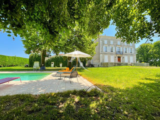  Maison � vendre 11 pi�ces 437 m�