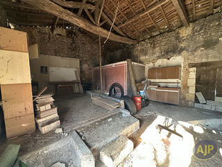  Remise / Grange � vendre 1 pi�ce 50 m�