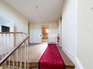  Immeuble � vendre 15 + pi�ces 895 m�