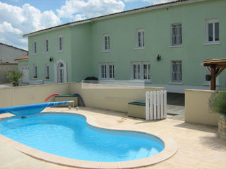  Maison � vendre 9 pi�ces 302 m�