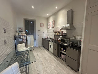  Immeuble � vendre 6 pi�ces 203 m�