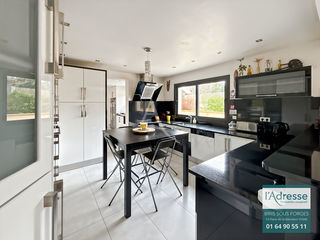  Maison � vendre 9 pi�ces 1 m�