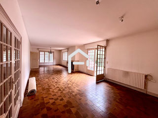  Maison � vendre 6 pi�ces 307 m�