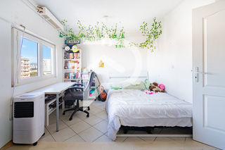  Appartement � vendre 5 pi�ces 90 m�