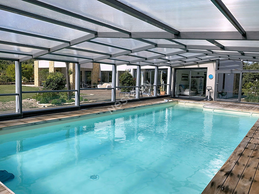 � vendre  Maison La Cadi�re-d'Azur (83740)