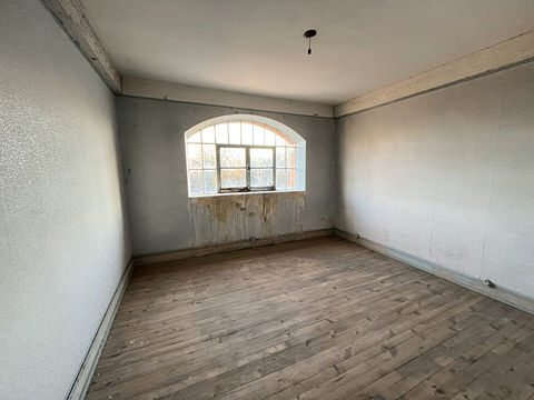   A vendre Appartement  6 pi�ce(s) 107 m2 Appartement - 6 pi�ce(s) - 107 m�