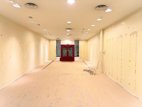 Local commercial &agrave; louer emplacement N&deg;1 2500 25000 Besancon