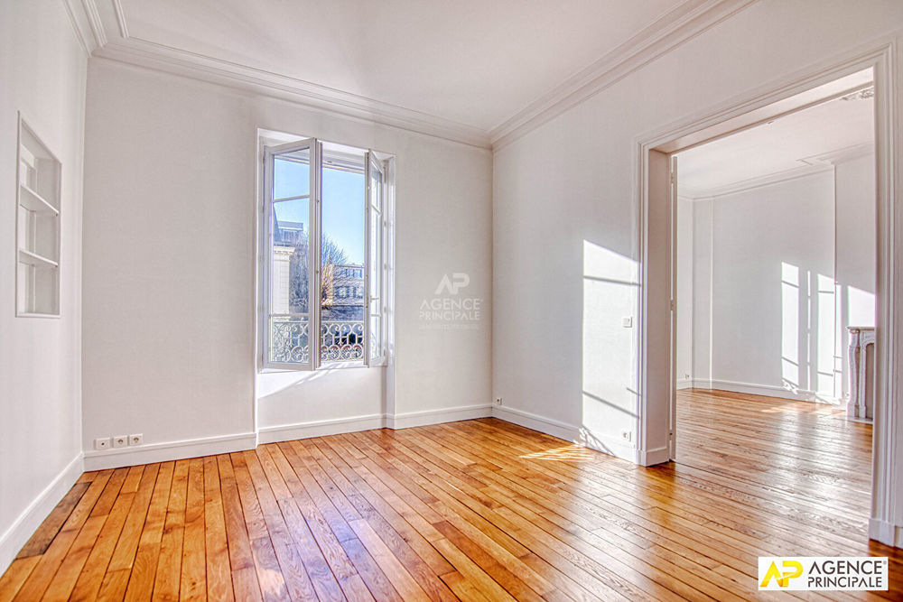 � vendre  Appartement Versailles (78000)