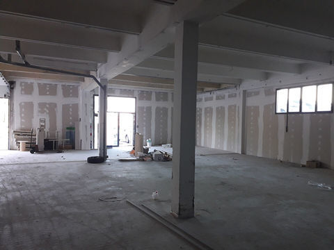 Local d'activit&eacute; Axe principal BESANCON - A LOUER 3125 25000 Besancon