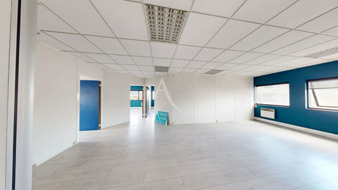 Local commercial CHILLY-MAZARIN 95.03 m&sup2; 150000 91380 Chilly mazarin