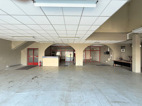 Local commercial 531m&sup2; &agrave; louer - BESANCON 3500 25000 Besancon