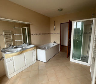  Appartement � louer 2 pi�ces 49 m�