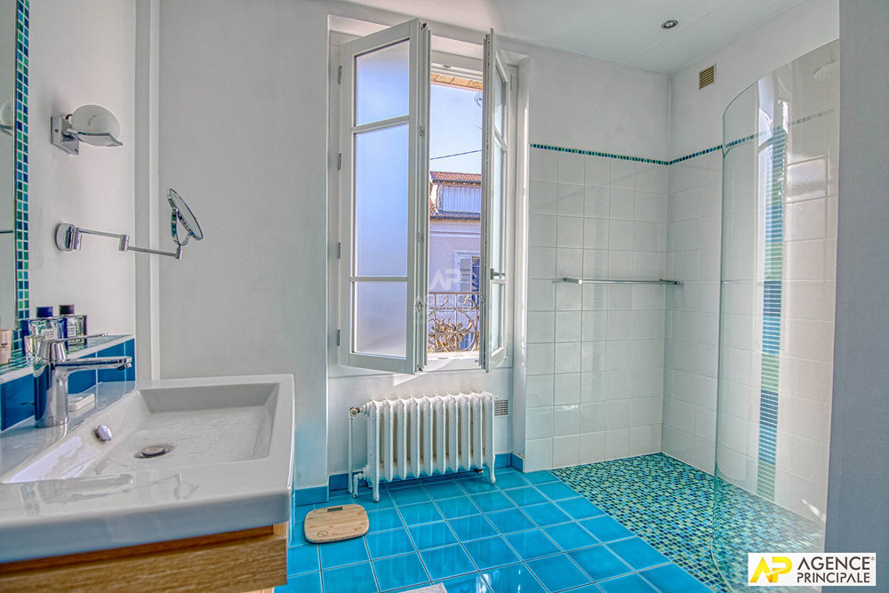 � vendre  Maison Versailles (78000)