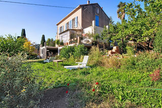  Maison � vendre 10 pi�ces 240 m�