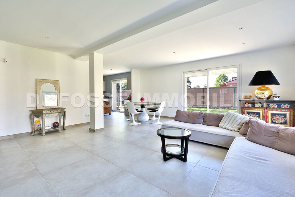 � vendre  Maison Saint-Genis-Laval (69230)