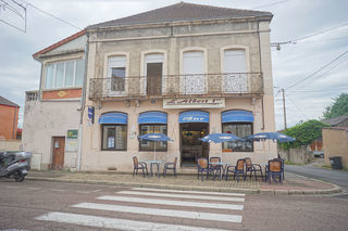  Immeuble � vendre 7 pi�ces 257 m�