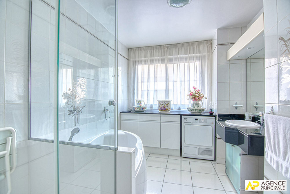 � vendre  Appartement Versailles (78000)