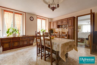  Maison � vendre 10 pi�ces 165 m�