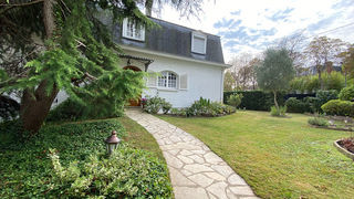  Maison � vendre 8 pi�ces 180 m�